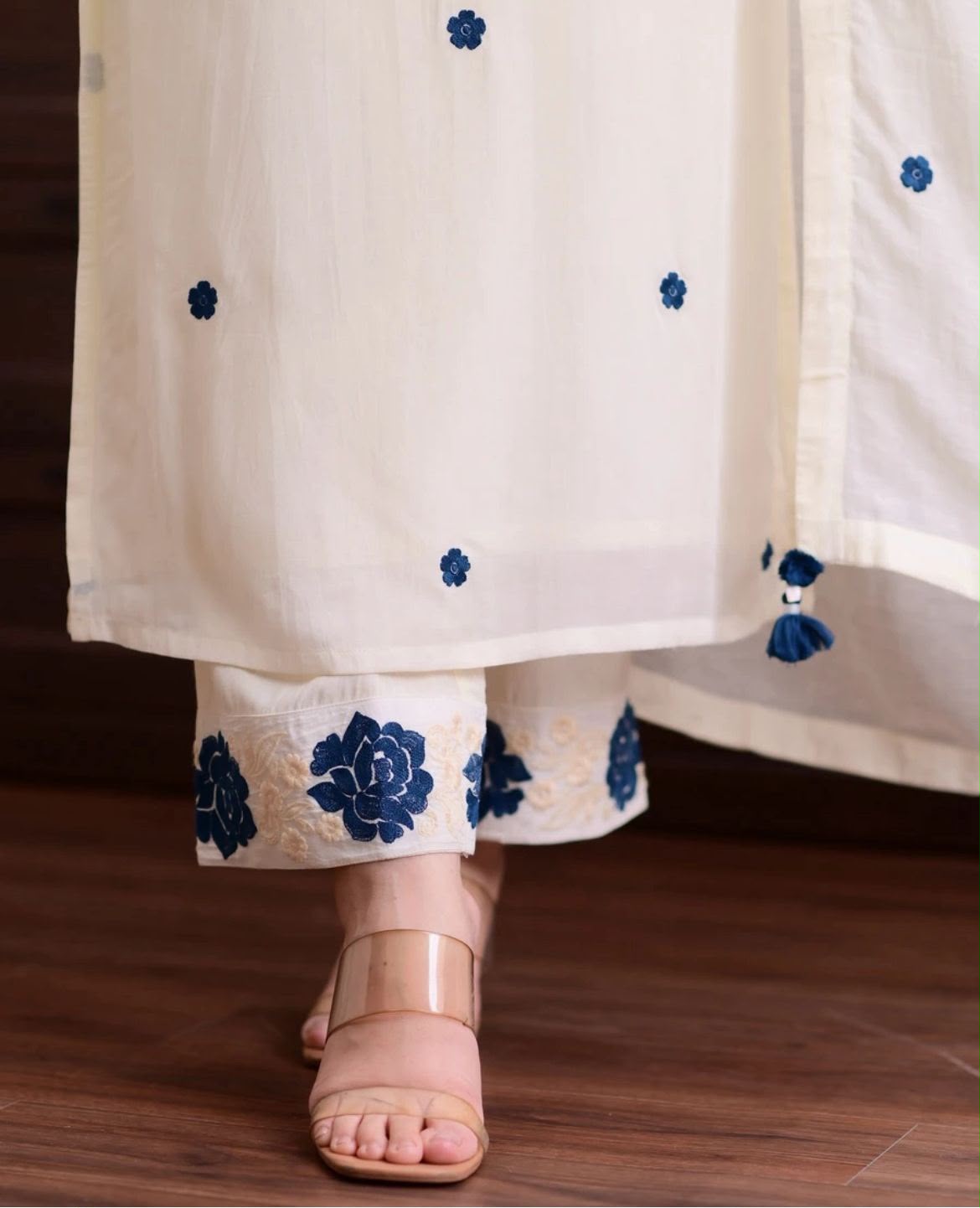 Ivory Chanderi Silk Kurti Pant Dupatta Set