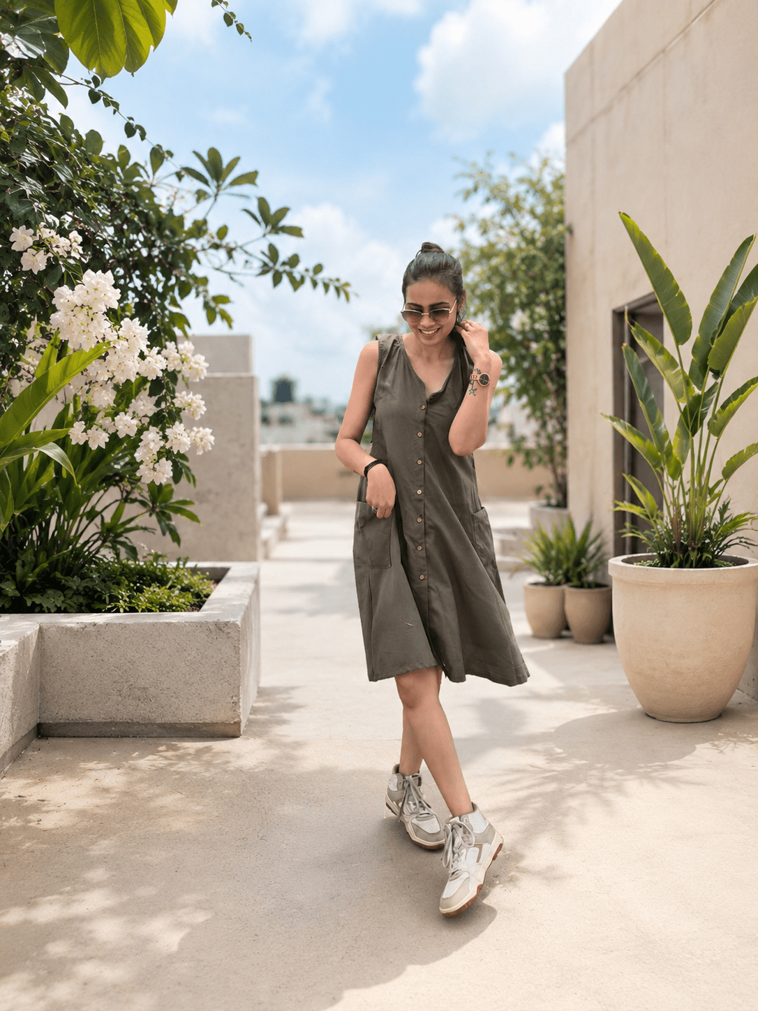 Olive Green Sleeveless Button-Front Dress Pockets - Achyutara