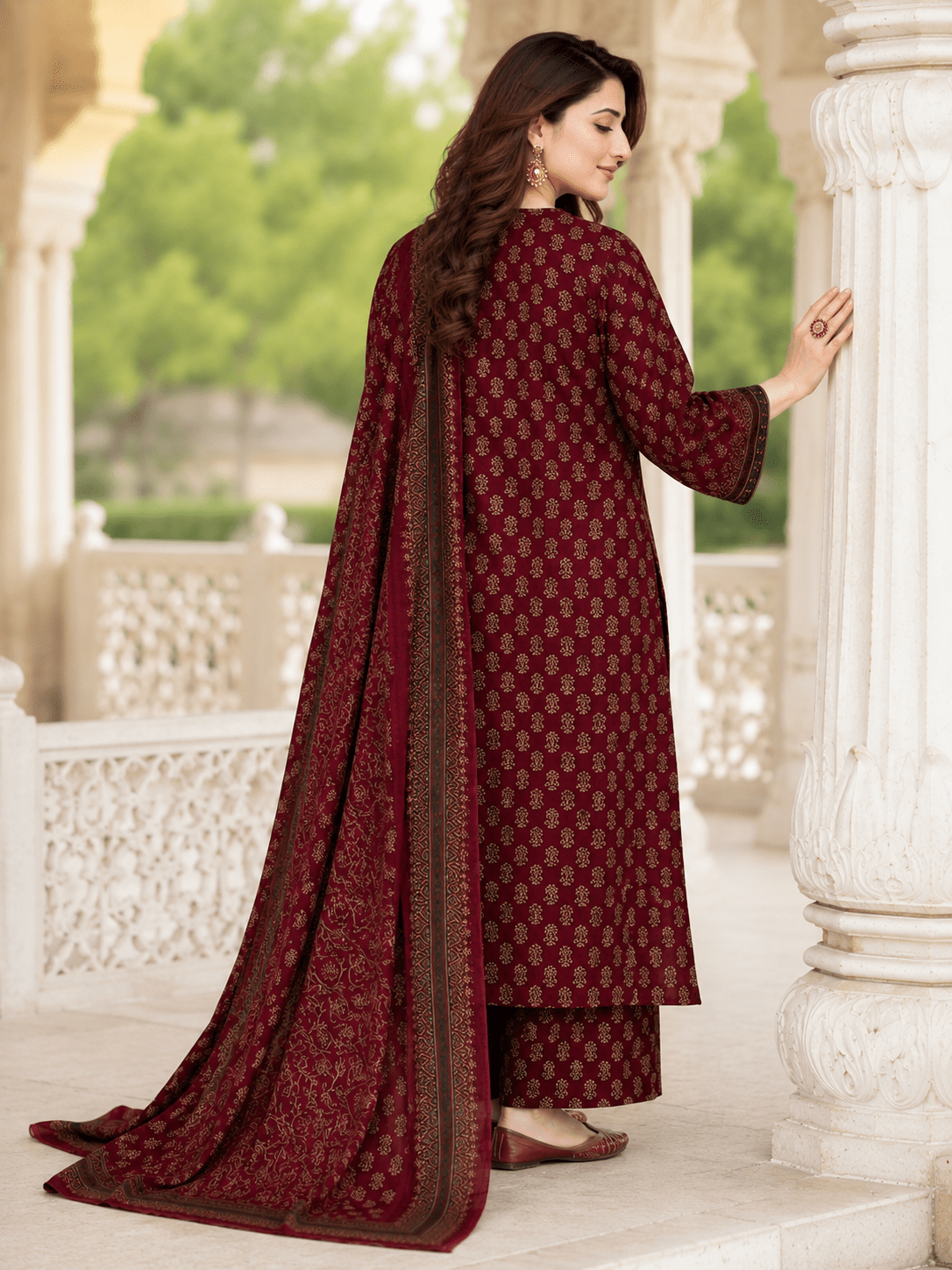 Royal Blue Embroidered Kurta Set - Achyutara